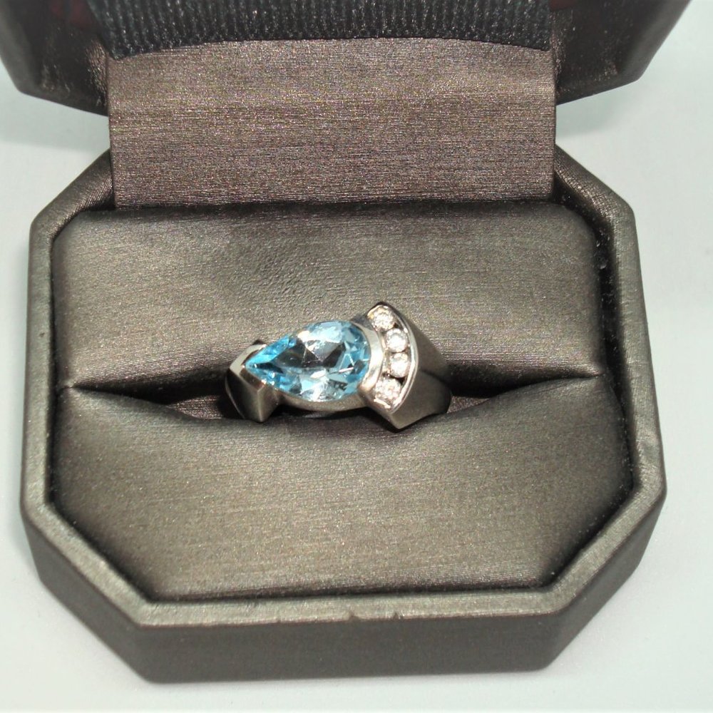 Sterling Silver Aquamarine & CZ Ring